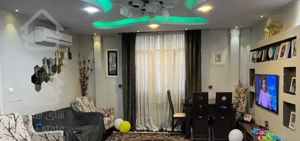 آپارتمان ۶۱ متری کوی عریض و خلوت