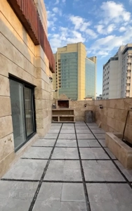 فروش یکجا و تکی/۴طبقه نوساز تک واحدی/خ امام رضا