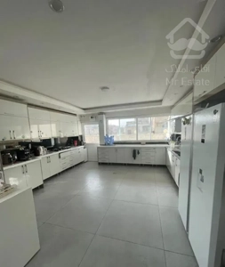 اجاره واحد ۹۷ متری دو خواب در ۱۶ متری محمدی