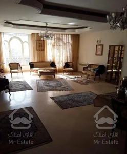 آپارتمان  ویلای ۲۷۰ متری چهار خواب