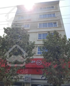 یک واحد آپارتمان نوساز تک واحدی در انزلی