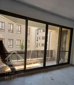 آپارتمان 140 متری / 3 خواب / محمودیه