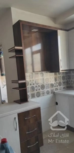 ۱۰۰ متر آپارتمان طبقه ۴