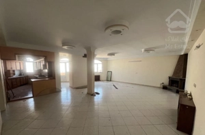 آپارتمان۱۱۷متری فول امکانات خیابان زرین نعل