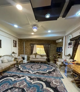 واحد۶۰متری/گلستان/پارکینگ قید/سند/طبقه۲