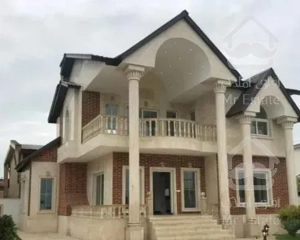 ویلا دوبلکس ۴۵۰متری با چشم انداز زیبا اصفهان بهارستان