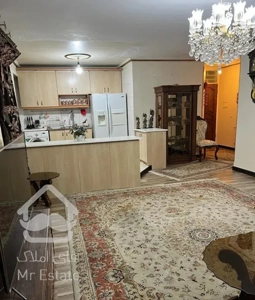 آپارتمان ۹۰ متر/فول بازسازی/سند تک برگ/غرق در نور