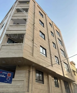 ۵۵متر زیر همکف غرق در نور با حیاط خلوت اختصاصی