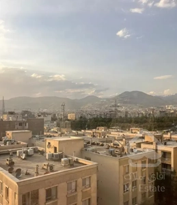 ۱۴۱ متر/۳خواب/فول امکانات/ویو کل تهران/باغ فیض