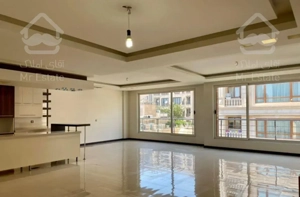 آپارتمان ۲۵۰ متری اجودانیه