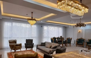 ۱۸۰ متری/سه خواب /تاپ لوکیشن هاشمیه/متریال