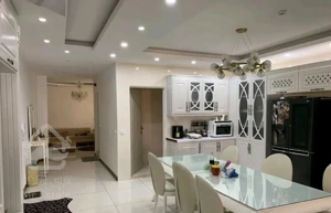 اپارتمان ۲۲۴ متری  سه خوابه  هراز