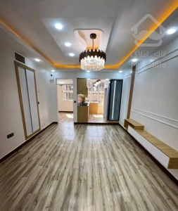 45متر رو به نما/فول امکانات طبقه دوم/پارکینگ سندی