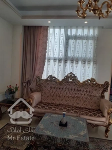 ۸۰متری دو خوابه استادمعین