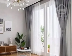 ۱۴۵ متر / رو به نما / فول بازسازی