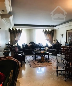 آپارتمان ۱۳۰ متری،۲ پارکینگ در صرافها