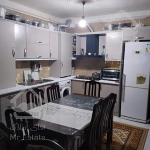 آپارتمان 73 متر - 2 خواب خ جمهوری