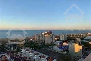 پلاک 1 دریا -900 متر زمین - مرکز شهر