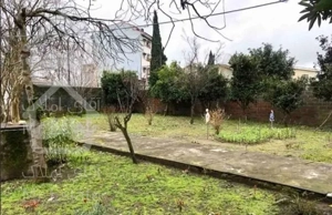 زمین350 متر در کریم آباد-تا 5 طبقه قابل ساخت