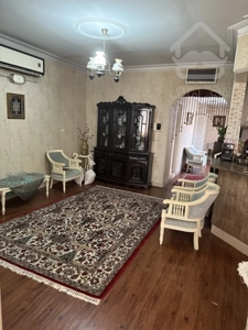 آپارتمان مسکونی طبقه چهارم