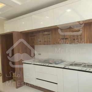 ۶۰متر دریاچه چیتگر/پیش فروش /برج/ویودار