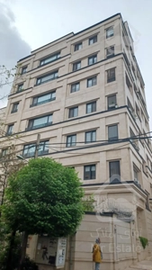 125 متر ، سعادت آباد ، فرهنگ