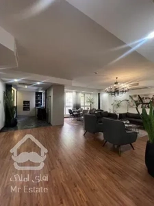 ۲۵۰ متر تاپ لوکیشن زعفرانیه