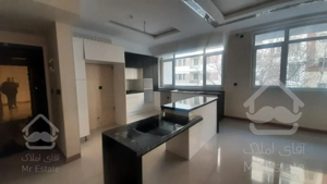 150 متر ( ۳ خواب / تک واحدی / طبقه آخر ) جنوبی