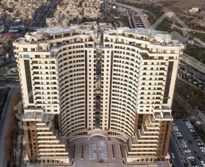 واحد۸۰متری نقلی تاپ لوکیشن دسترسی عالی اقساطی