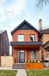 فروش منزل ویلایی دربست/امیرکبیر