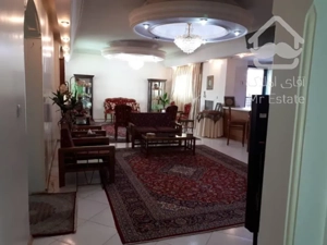 ۱۴۸ متری ساختمان اصیل جردن