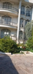 ۶۳۰ متر ویلا شهرک غرب دوبلکس بازسازی شده