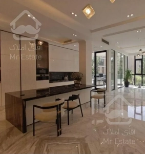 آپارتمان ۱۷۹ متری برای فروش در اقدسیه