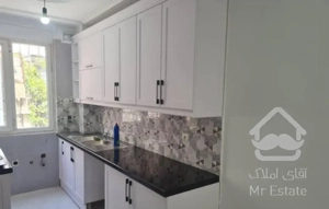 ۵۰ متر/خوش نقشه/تک واحدی/استادمعین