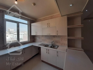 ۷۰ متر تاپ لوکیشن