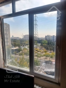 90متر/سالن پرده خور/اطاقها نور گیر