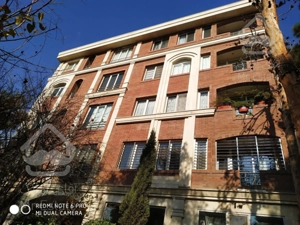 ۷۳متر/پر نور/تازه ساخت/حیاط دار