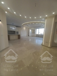 ۱۵۴ متر. میرداماد. غرق در نور