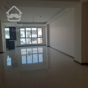 آپارتمان ۷۸ متری دو خوابه/ نقلی و خوش نقشه/ بلوار دریا