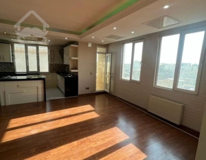 ۶۳ متر فول امکانات سالن پرده خور