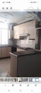 اپارتمان بازسازی شده ۴ طبقه تک واحدی