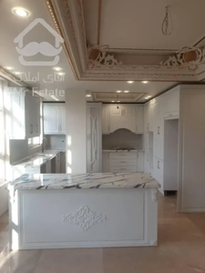 ۱۶۷ متر ۳خواب ۲پارکینگ /۱ ساله