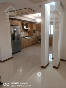 رهن و اجاره آپارتمان مسکونی مبله فرمانیه ۲۰۰متر ۳خواب