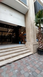 فروش ویژه مغازه ۶۶ متری با موقعیت عالی در رونیکامال