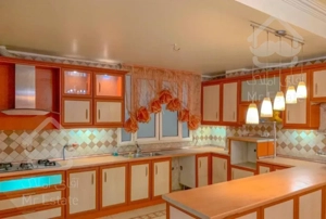 آپارتمان ۱۷۵ متری برای فروش در پاسداران