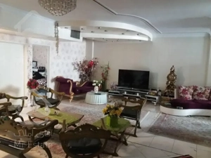 آپارتمان۱۵۸متر ۳خواب / زیر قیمت