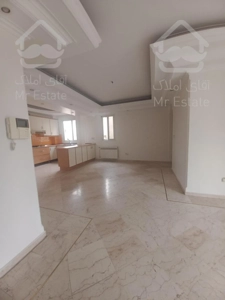 ۹۷ متری . ظفر. قیمت مناسب