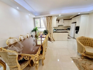 ظفر ۱۰۵ متر/ فول بازسازی/ نور شمال جنوب