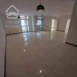 سعادت آباد ۱۳۸م ۳خ