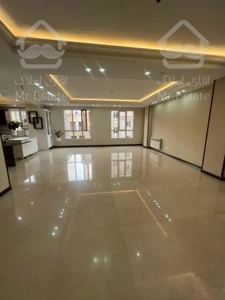 ۱۳۲متر ۳خواب/ شهرک غرب/ تکواحدی/ فول بازسازی